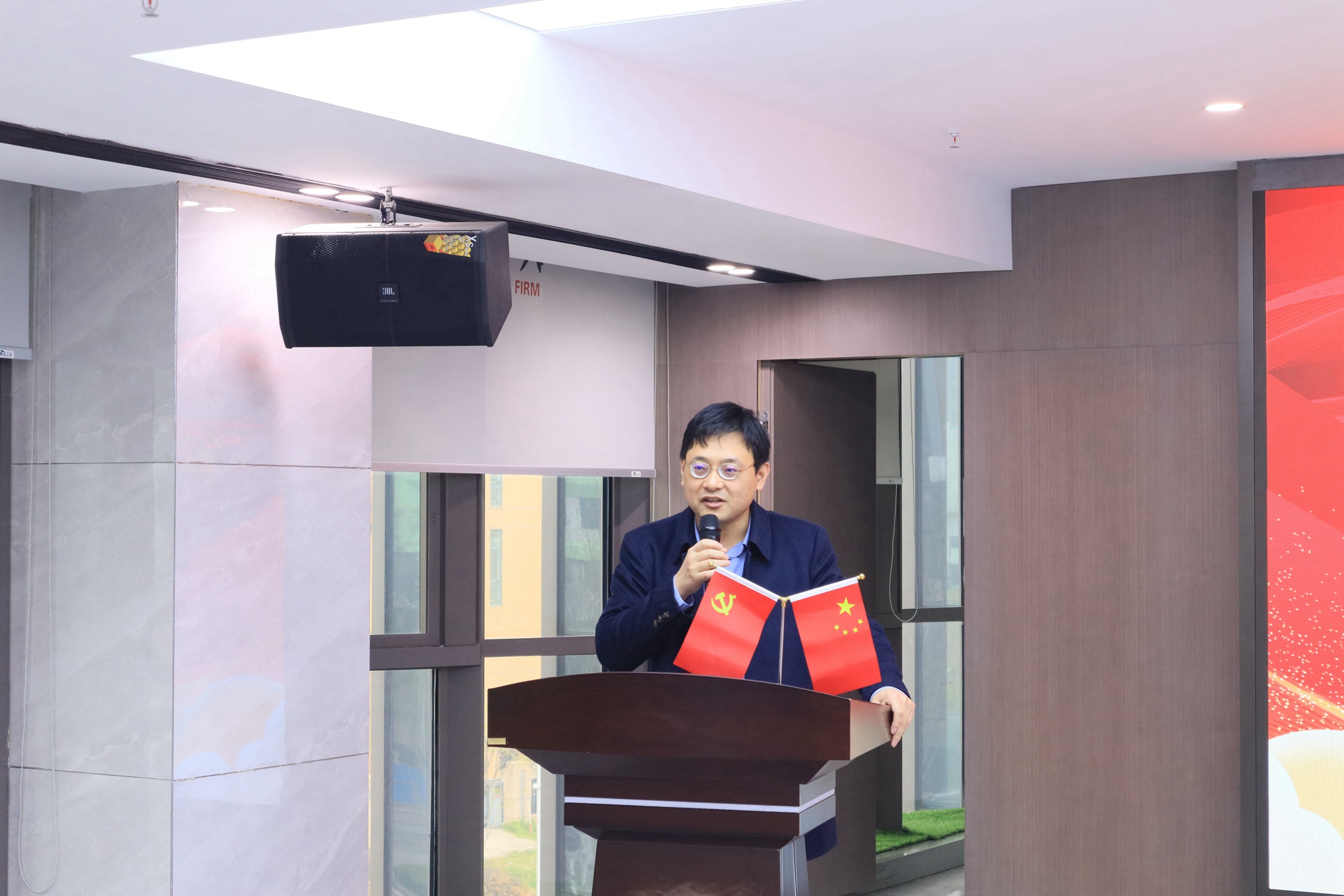 圖片76.jpg 圖片76.jpg