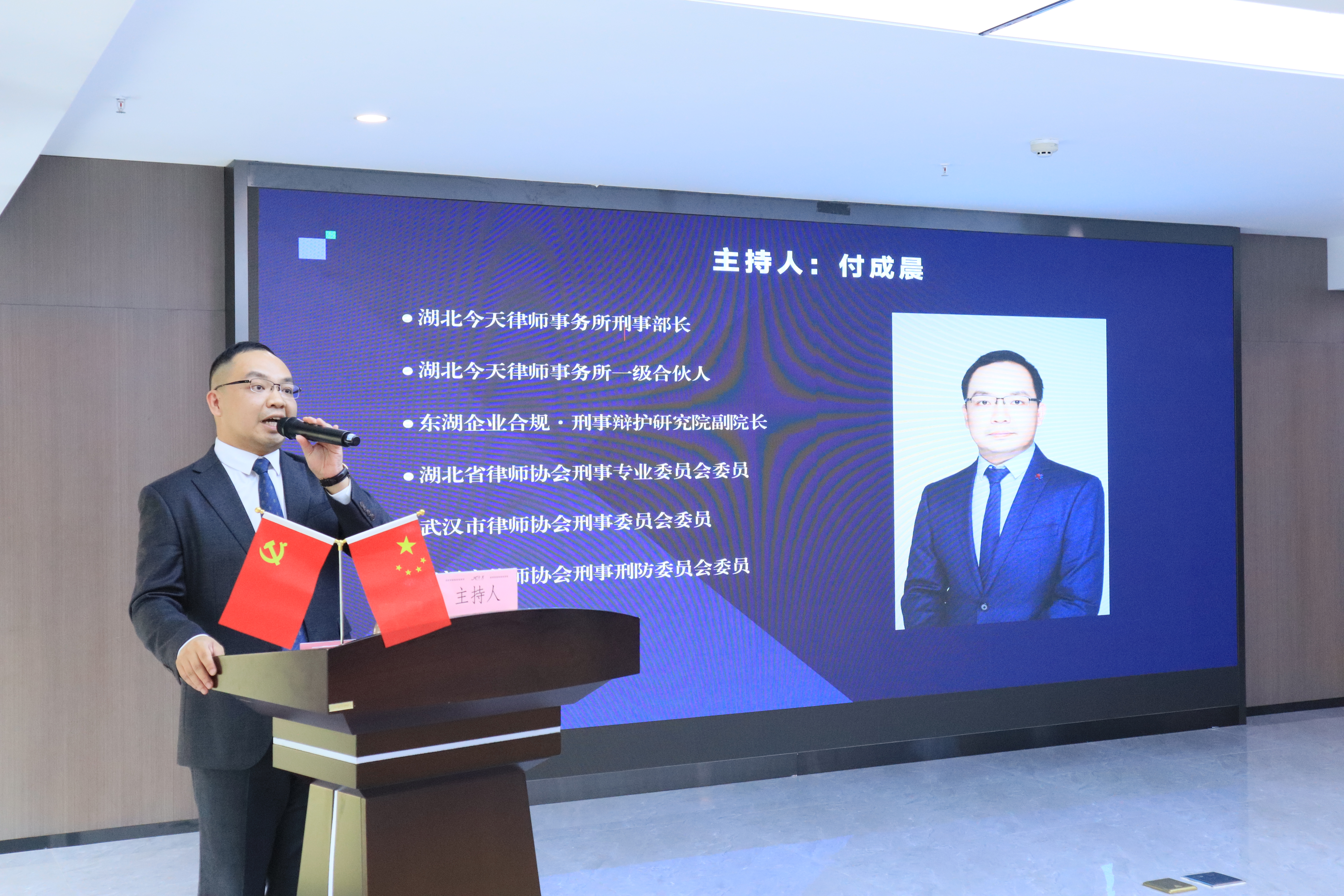 IMG_7806.JPG IMG_7806.JPG