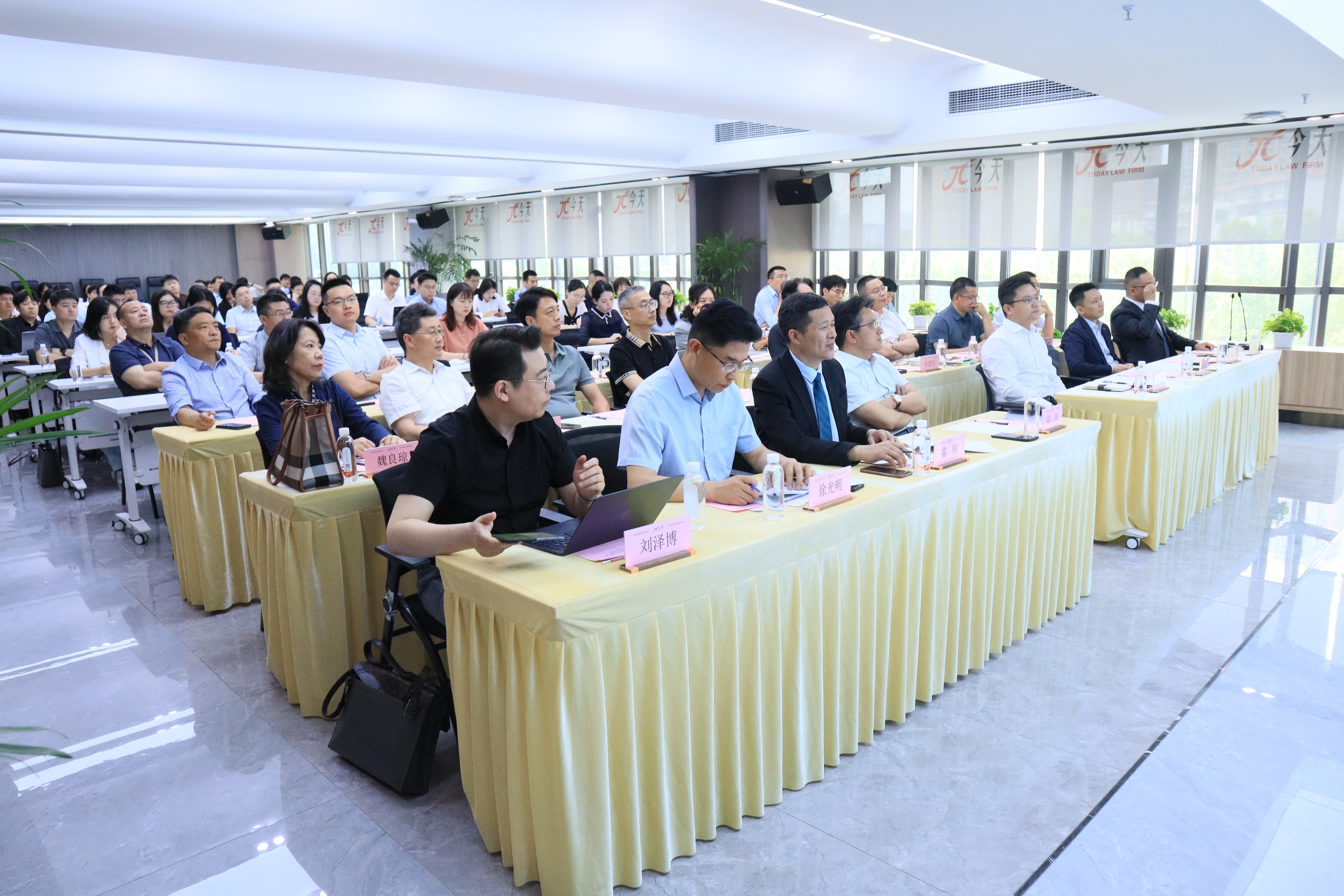 IMG_7834.JPG IMG_7834.JPG