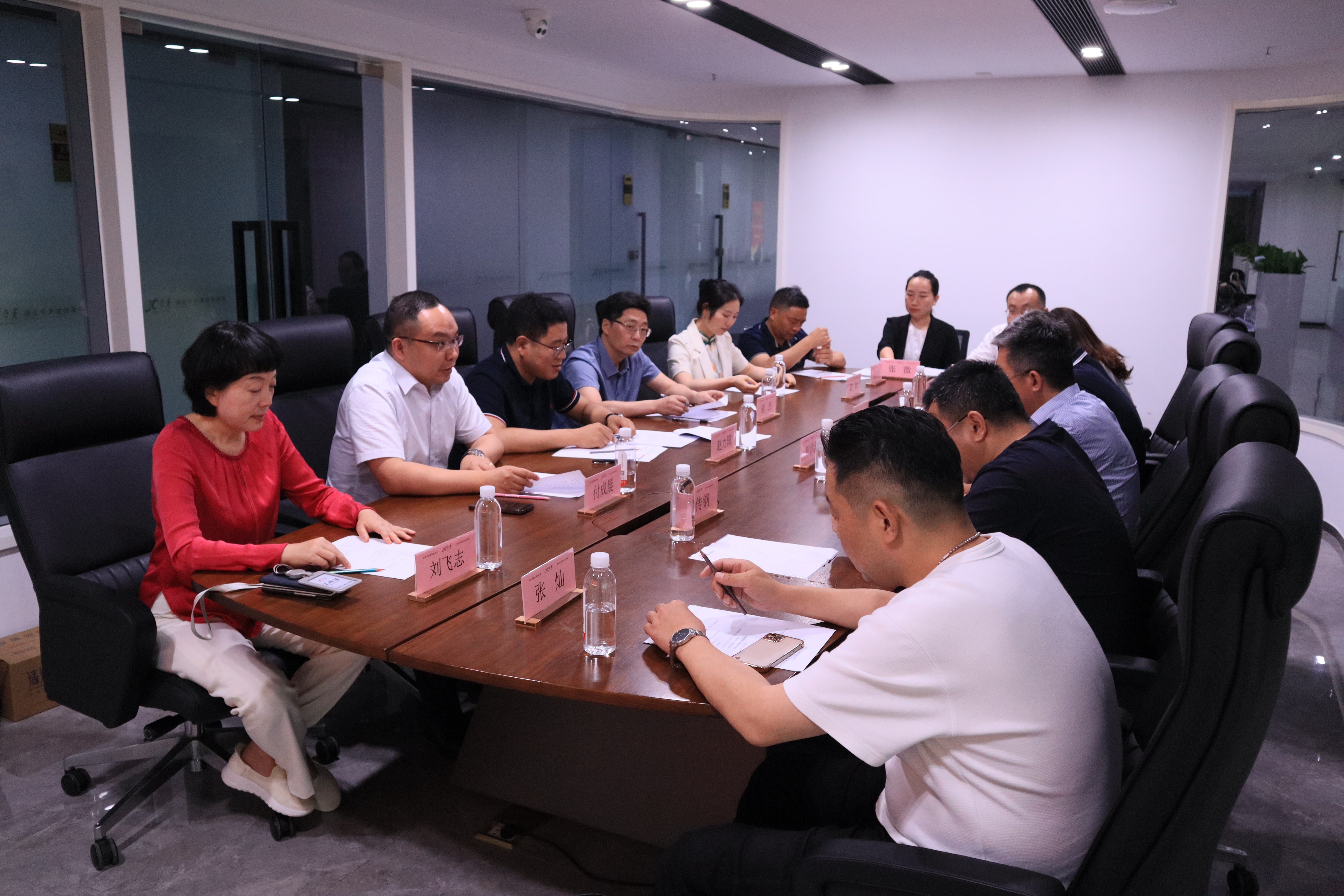 IMG_8220.JPG IMG_8220.JPG