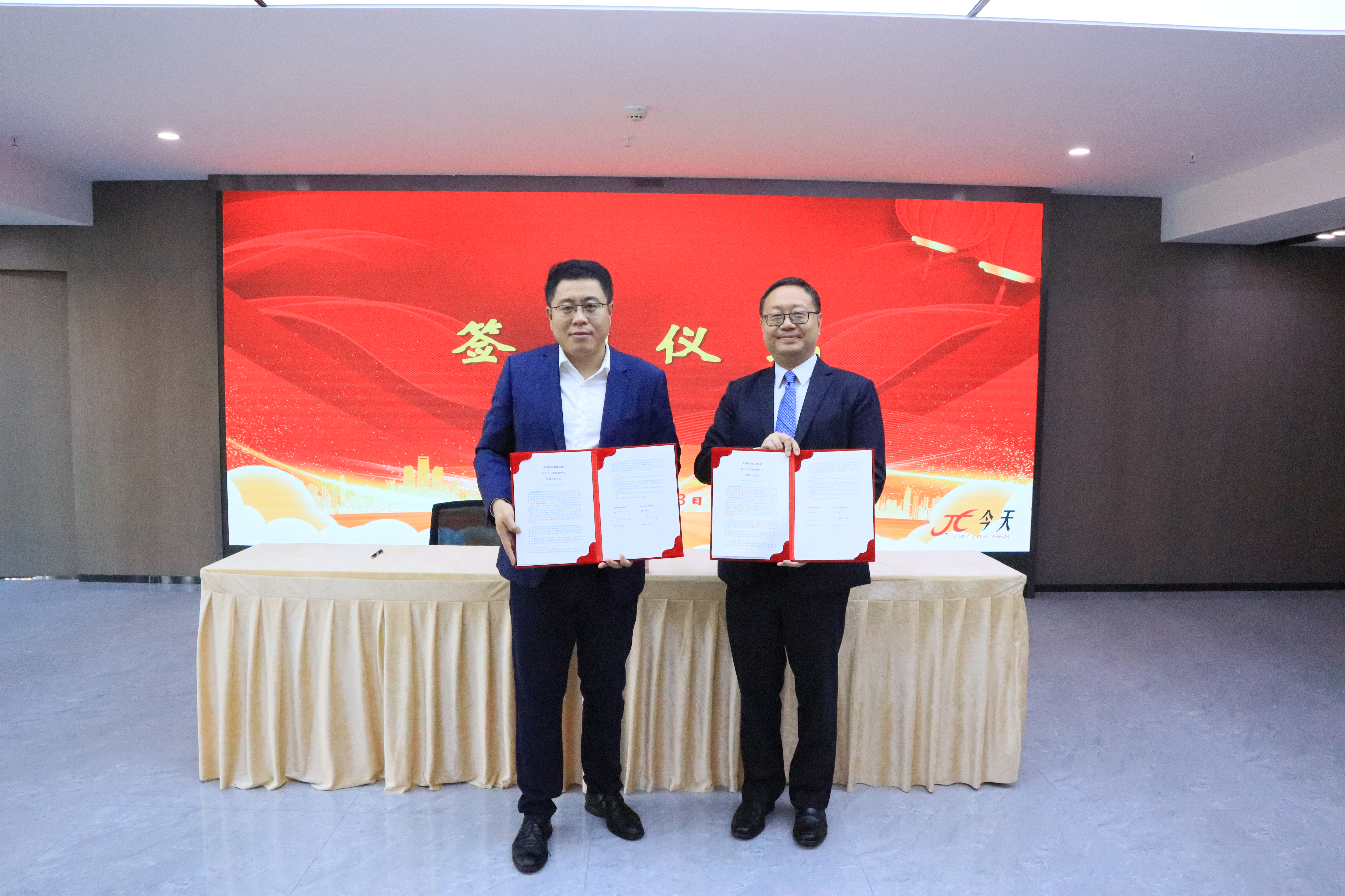 IMG_9007.JPG IMG_9007.JPG