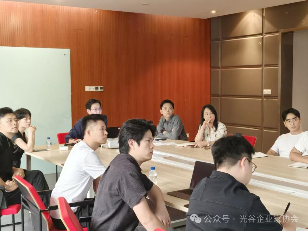 會議照片.png 會議照片.png